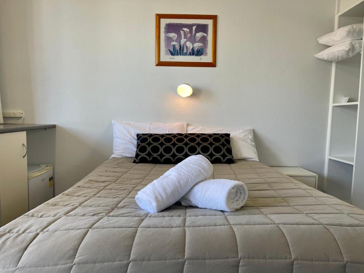 Quirindi Sunflower Motor Inn Bagian luar foto